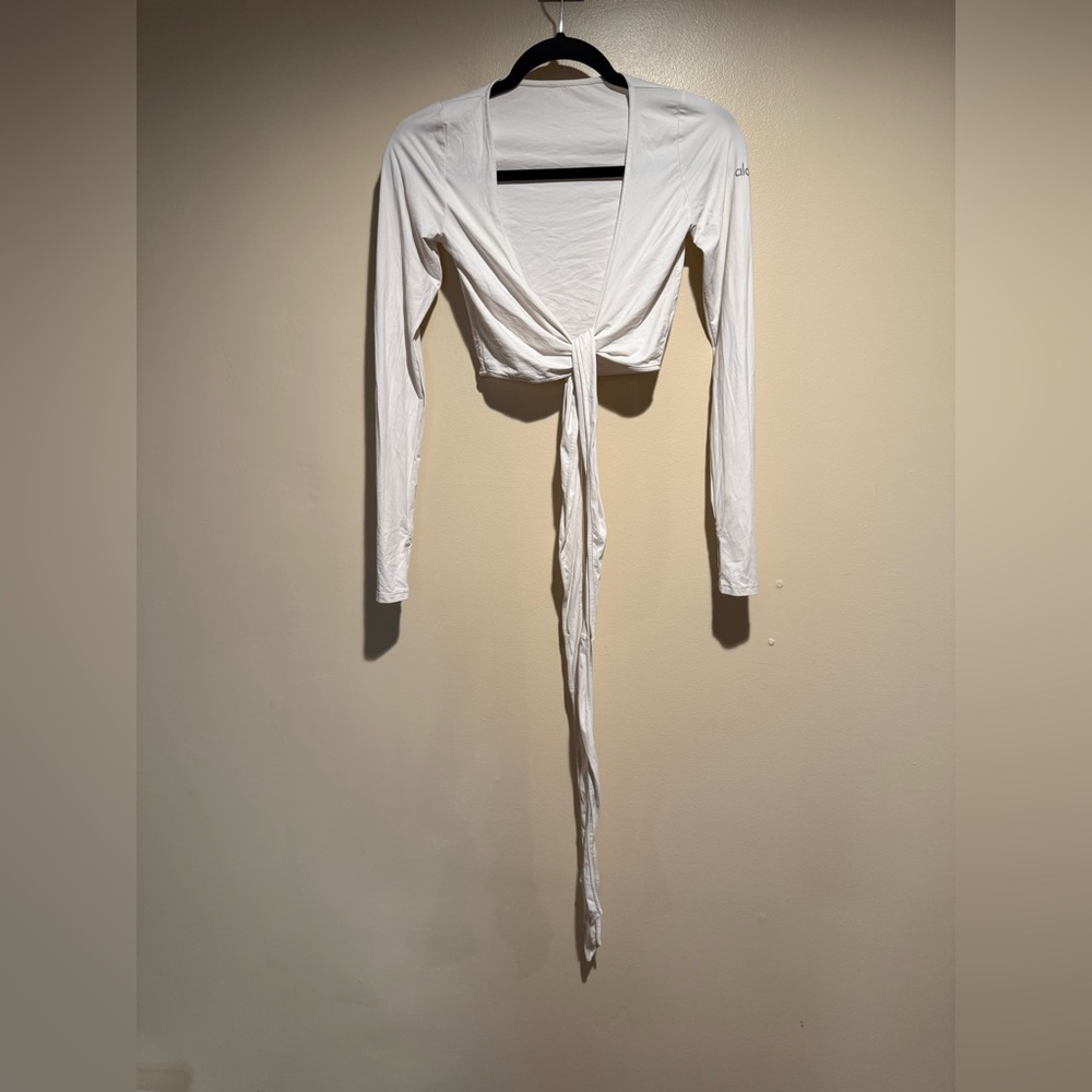 ALO Yoga White Escalate Wrap Top - Picture 6 of 15